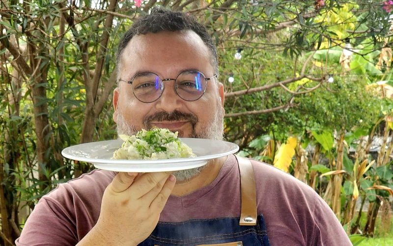 Rio das Ostras recebe ex-MasterChef Vinícius Moura para jantar especial