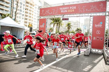 Maple Bear realiza corrida solidária em Copacabana em prol da luta contra o câncer