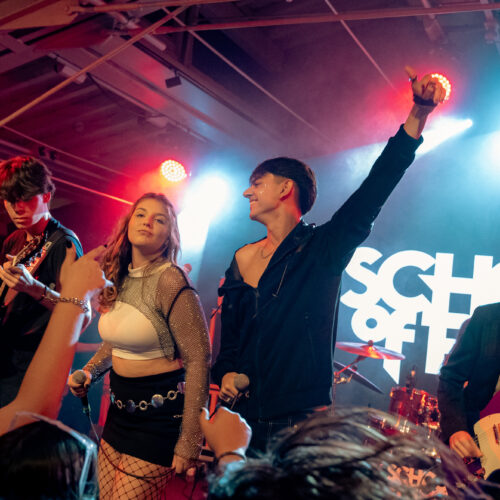 School of Rock inaugura unidade no Leblon com evento gratuito e programação musical interativa